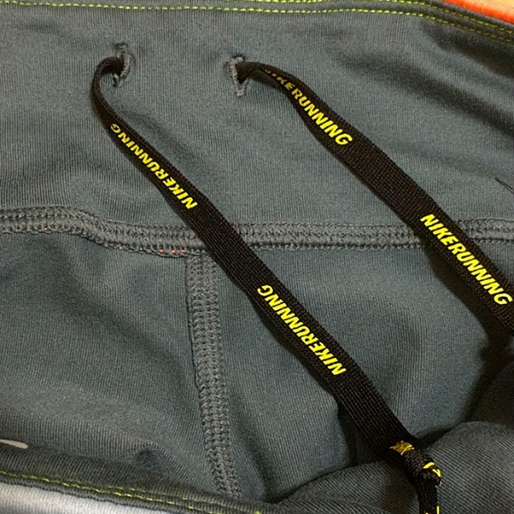 Nike shorts - Picture 5 of 5